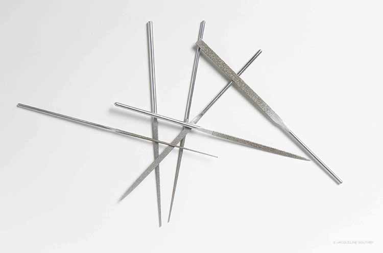 3 Light Curved 3 Square Point Needle